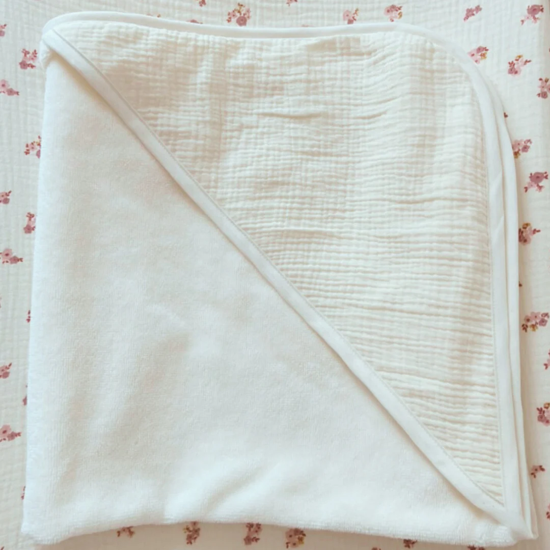 Cape de bain bébé Ecru – Image 5