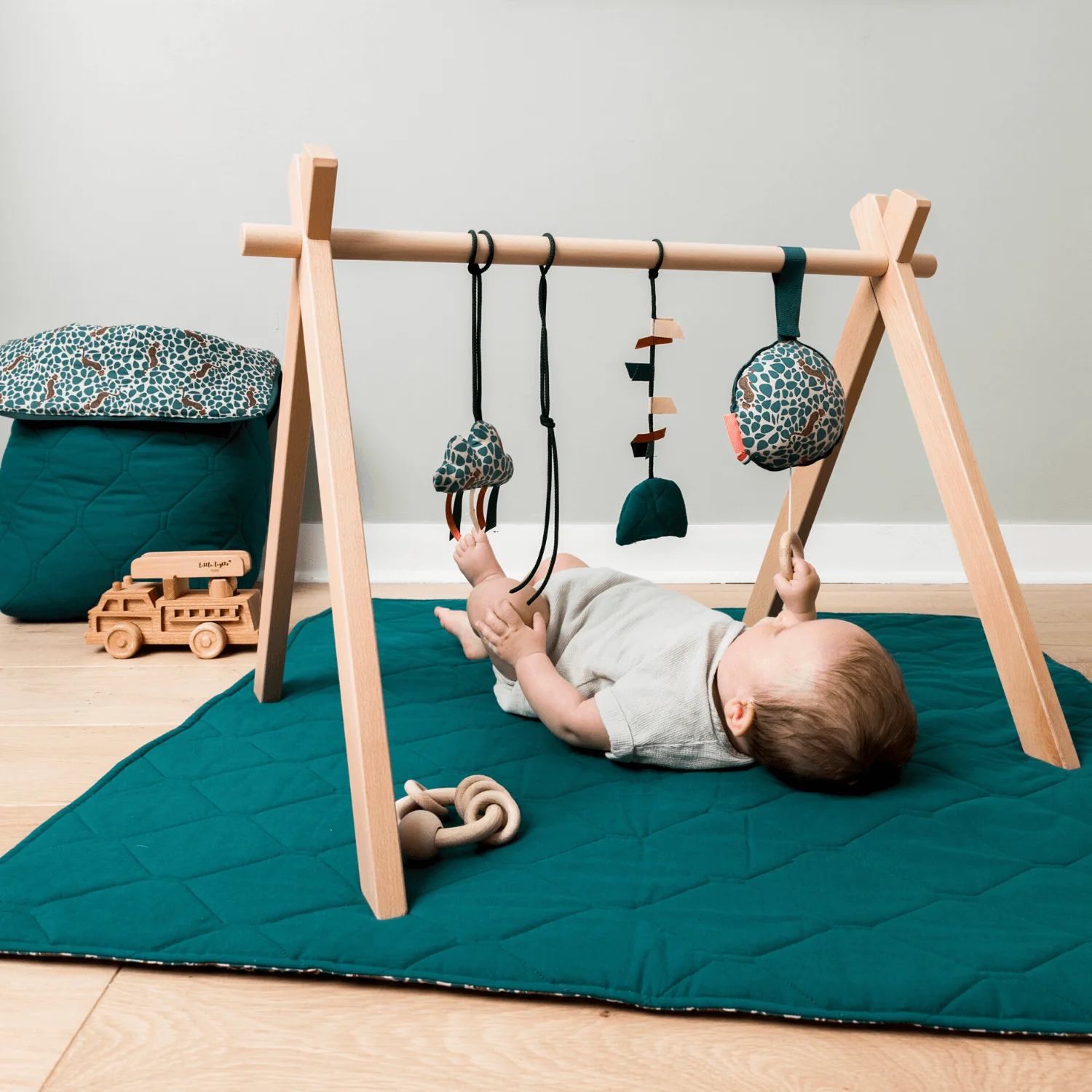 Tapis de sol pour arche d'éveil vert forêt – Image 6